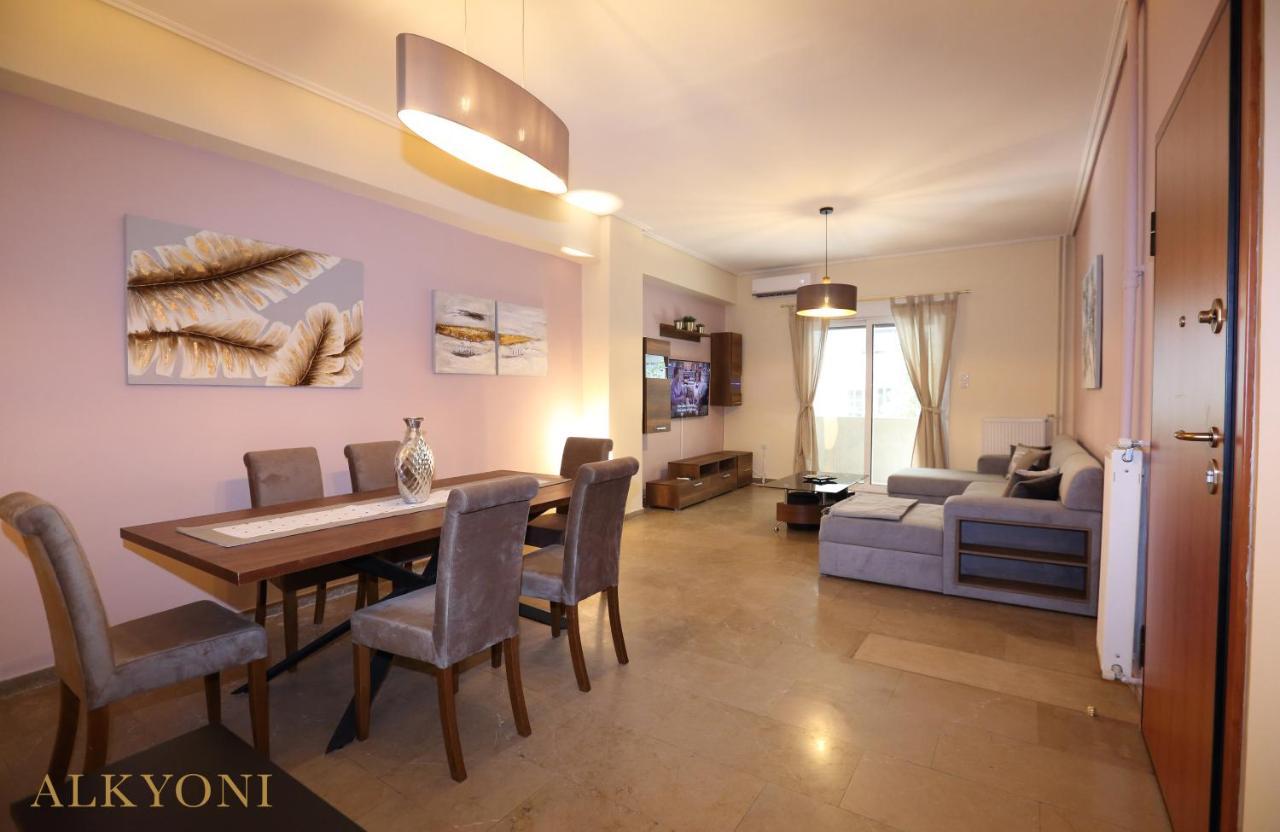 Melma Properties- Alkyoni Apartment By The Sea In Пирея Екстериор снимка