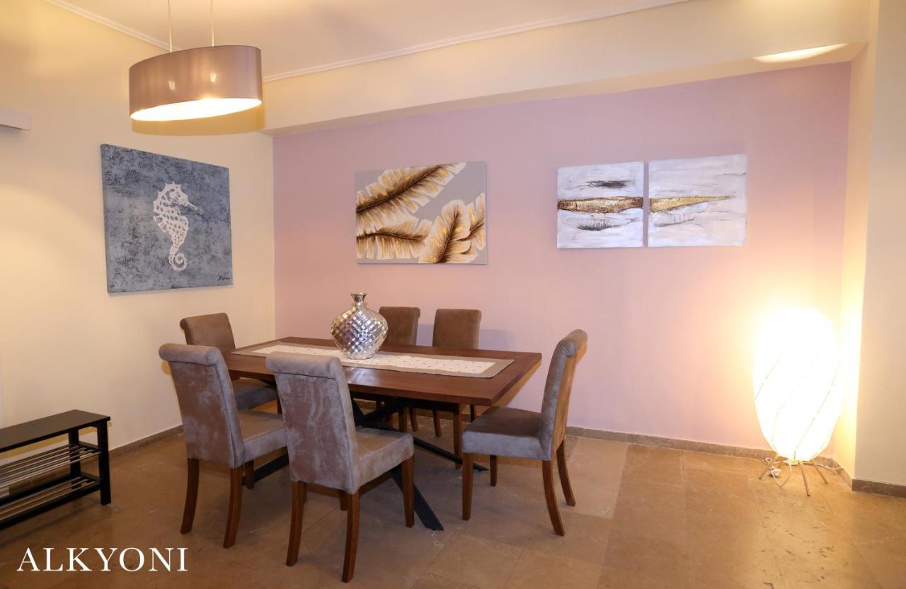 Melma Properties- Alkyoni Apartment By The Sea In Пирея Екстериор снимка